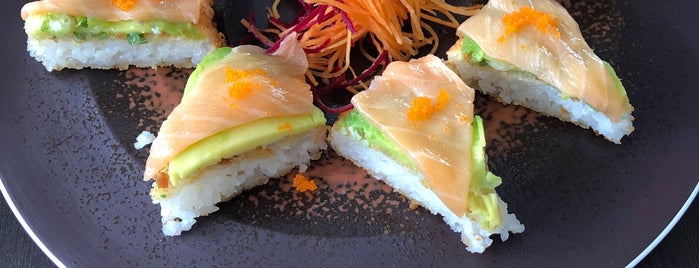 Bonsai Sushi is one of Otra de Caracas.