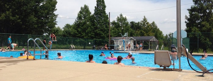 Sun Valley Pool is one of Louisville.
