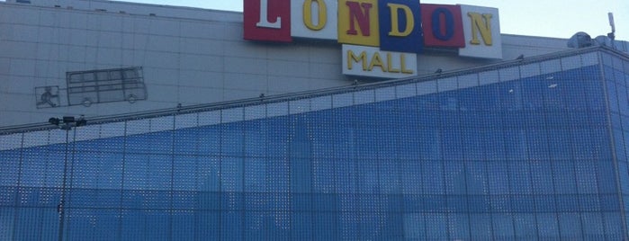ТРК «Лондон Молл» is one of TOP-100: Торговые центры Санкт-Петербурга.