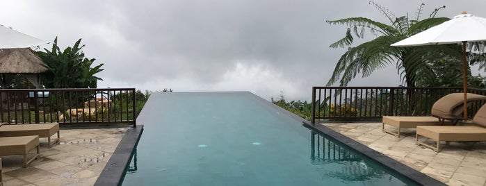 Munduk Moding Plantation Resort Bali is one of Locais curtidos por FGhf.