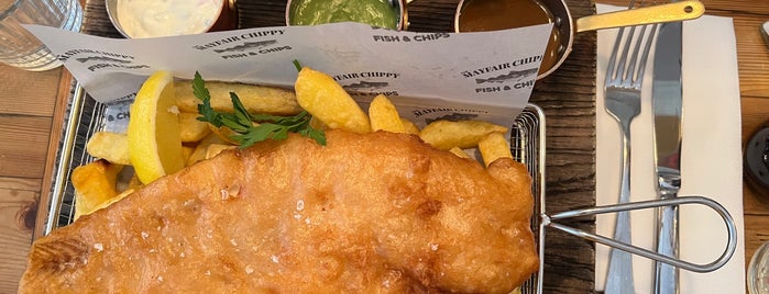 The Mayfair Chippy is one of สถานที่ที่บันทึกไว้ของ Nouf.