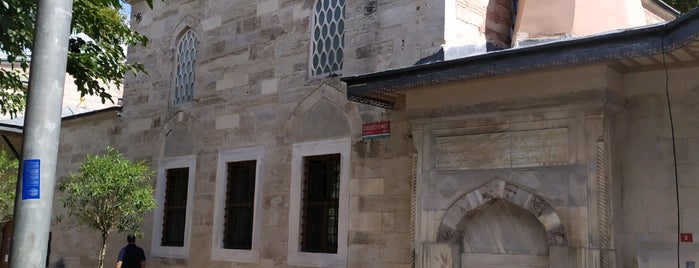 Damat İbrahim Paşa Camii is one of Koca Sinan Eserleri.
