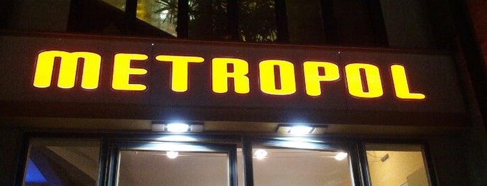 Metropol Kino is one of Locais salvos de ramzi.