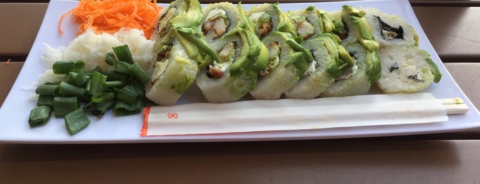Sun Roll Sushi is one of Lugares favoritos de Daniel.