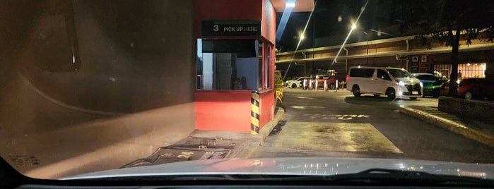 McDonald's is one of SLEX Stopovers.