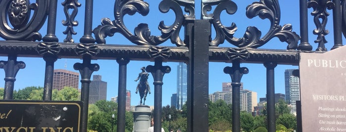 Boston Public Garden is one of Paranormal Places.