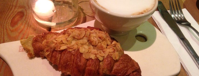Le Pain Quotidien is one of Isabelさんのお気に入りスポット.