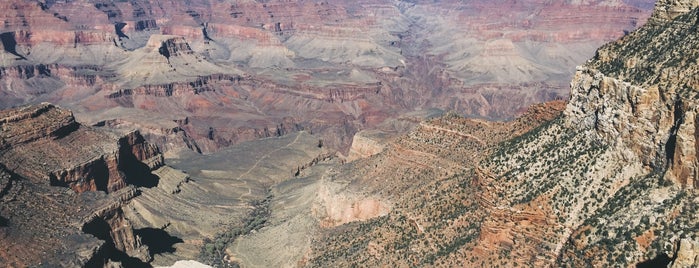 Grand Canyon National Park is one of Tempat yang Disukai Elisabeth.