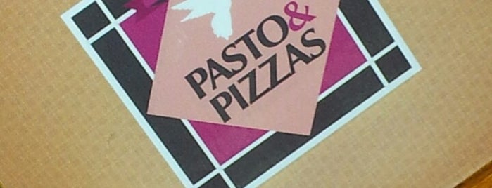 Pasto & Pizzas is one of สถานที่ที่ Marcos K. ถูกใจ.