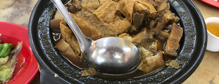 Yap Chuan Bah Kut Teh 叶全(干)肉骨茶 is one of MKさんのお気に入りスポット.