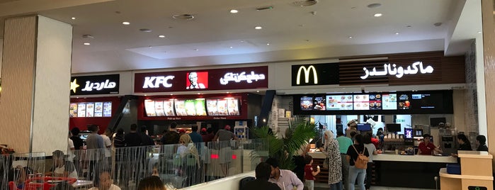 MOE Foodcourt is one of MKさんのお気に入りスポット.