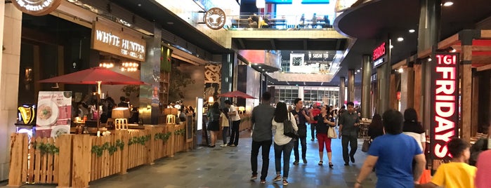 Gandaria City is one of MKさんのお気に入りスポット.