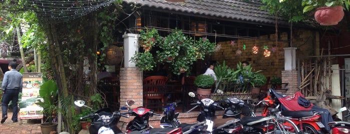 Vườn Xuân Cafe is one of สถานที่ที่ MK ถูกใจ.