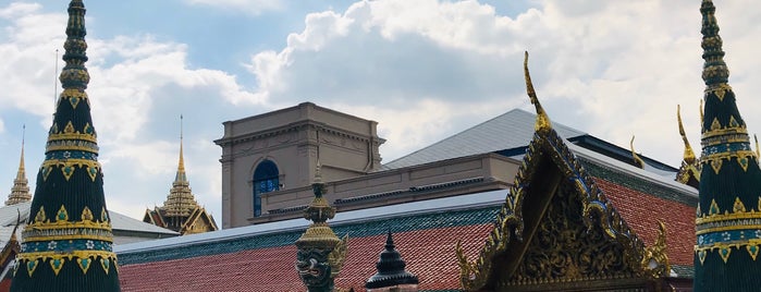 Phra Siratana Chedi is one of Bangkok.