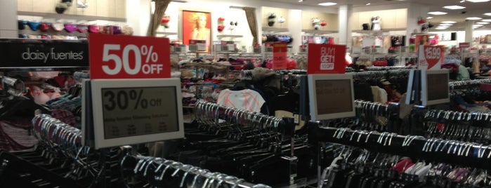 Kohl's is one of Caroline’s Liked Places.