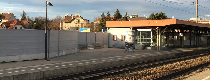 S Atzgersdorf-Mauer is one of Vienna.