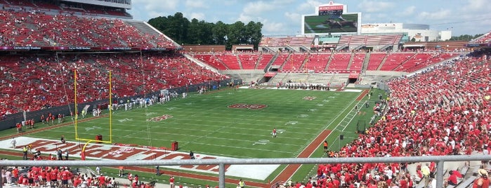 Carter-Finley Stadium is one of Division I Football Stadiums in North Carolina.