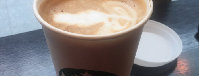 Starbucks is one of Posti che sono piaciuti a Kate.