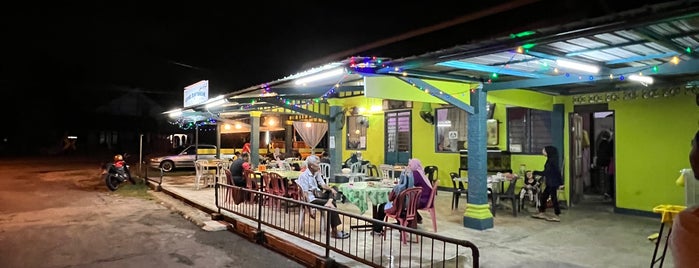 Restoran Ikan & Ketam Bakar Haji Zakaria is one of Makan @ Kelantan #2.