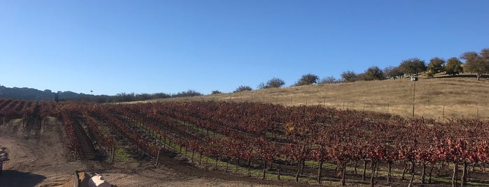 Paso Robles Wine Country is one of Cali Road Trip.