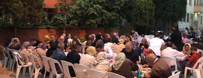 Kayacık Camii is one of Cagdas'ın Beğendiği Mekanlar.