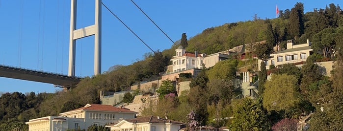 Göksu is one of İstanbul'un Mutlaka Görülmesi Gereken Mekanları.