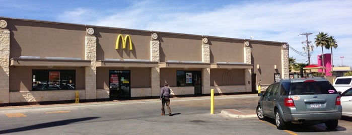 McDonald's is one of Tempat yang Disukai Fariba.