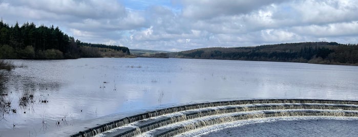 Fewston Resevoir is one of Places to Visit.