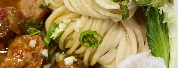 Kanzhū Hand-Pulled Noodles is one of Food place.