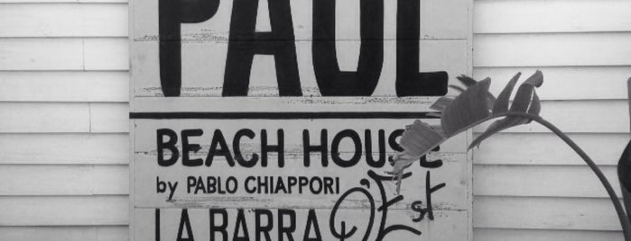 Paul Beach House is one of Orte, die Lucas gefallen.