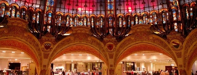 Galeries Lafayette Haussmann is one of Paris.