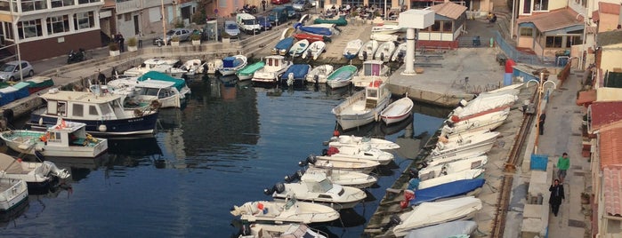 Vallon des Auffes is one of Marseille.