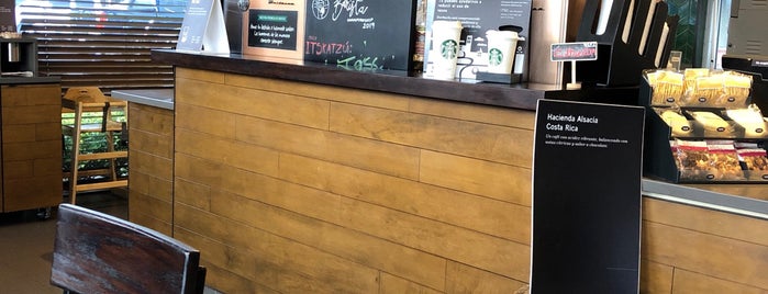 Starbucks is one of Lugares favoritos de Diego.