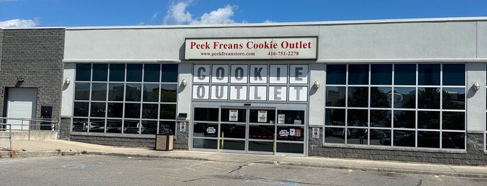 Peek Freans Cookie Outlet is one of Toronto.
