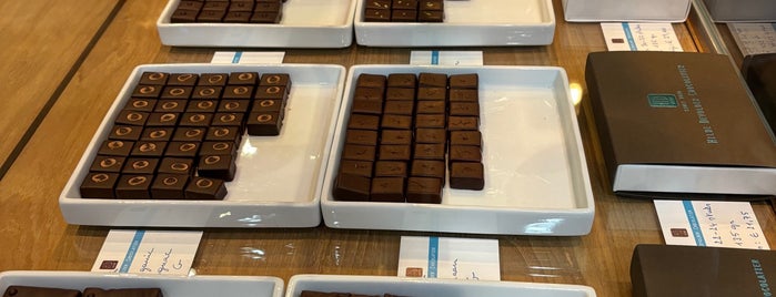 Hilde Devolder chocolatier is one of Reisen.