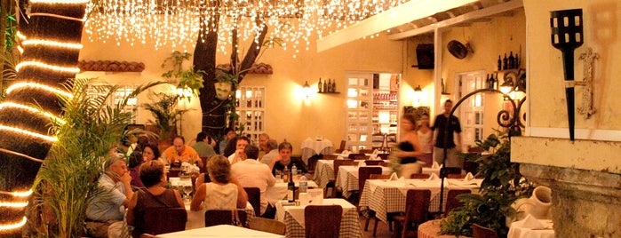 Enoteca is one of Los Restaurantes de Ruta Gastronómica.