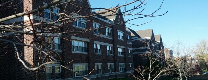 Barton Hall is one of RPI Campus.