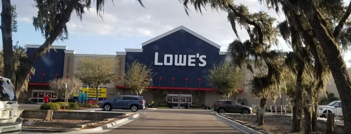 Lowe's is one of Rivertucky dives.