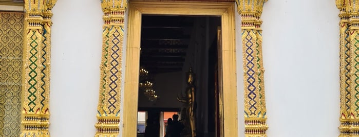Wat Chana Songkhram is one of Tempat yang Disukai MEE.