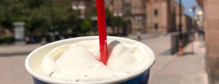 Dairy Queen is one of Nanncita'nın Beğendiği Mekanlar.