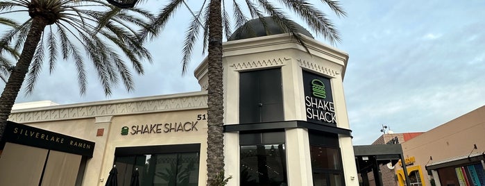 Shake Shack is one of Marsha : понравившиеся места.