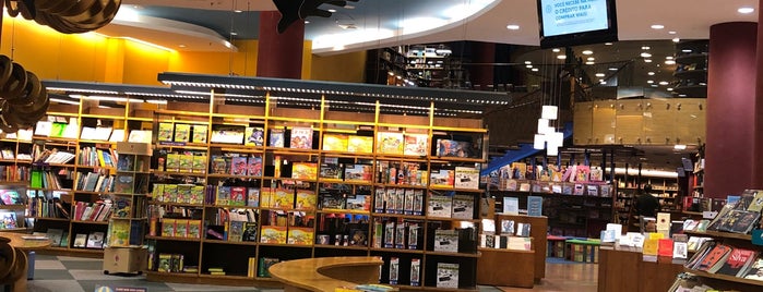 Livraria Cultura is one of Perfis oficiais das lojas.