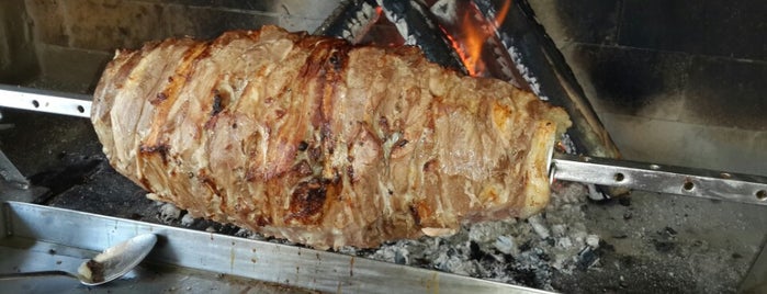 Sahra Erzurum Cag Kebabı is one of สถานที่ที่บันทึกไว้ของ Sercan.