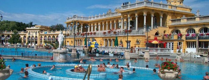 Széchenyi Thermalbad is one of Budapest Tourist Guide (made by another tourist).