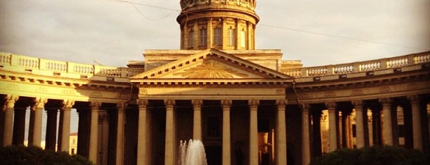 Kazan Square is one of Петербург.ру 님이 좋아한 장소.