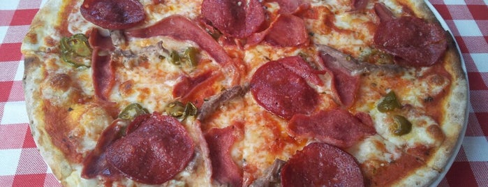 Pizano Pizzeria is one of Ekinさんの保存済みスポット.