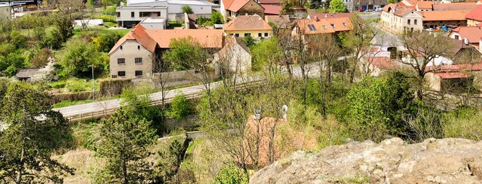 Skála nad Řeporyjemi is one of Tempat yang Disukai Petr.