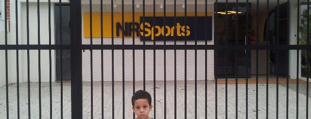 NR Sports is one of Luiza.