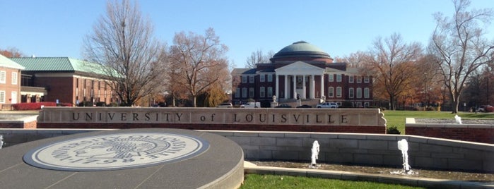 Louisville Üniversitesi is one of NCAA Division I FBS Football Schools.