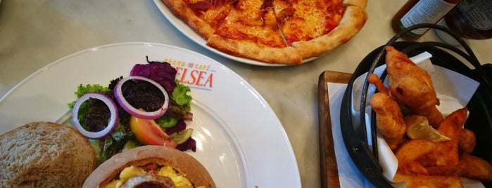 Chelsea Market Café is one of Makati.